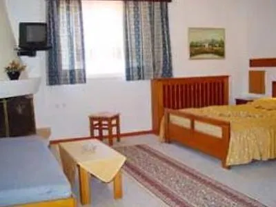 Erato Hotel